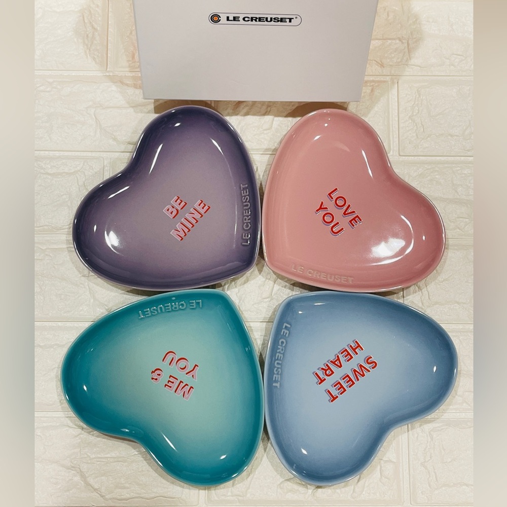 Le Creuset Heart Plates Set of 4